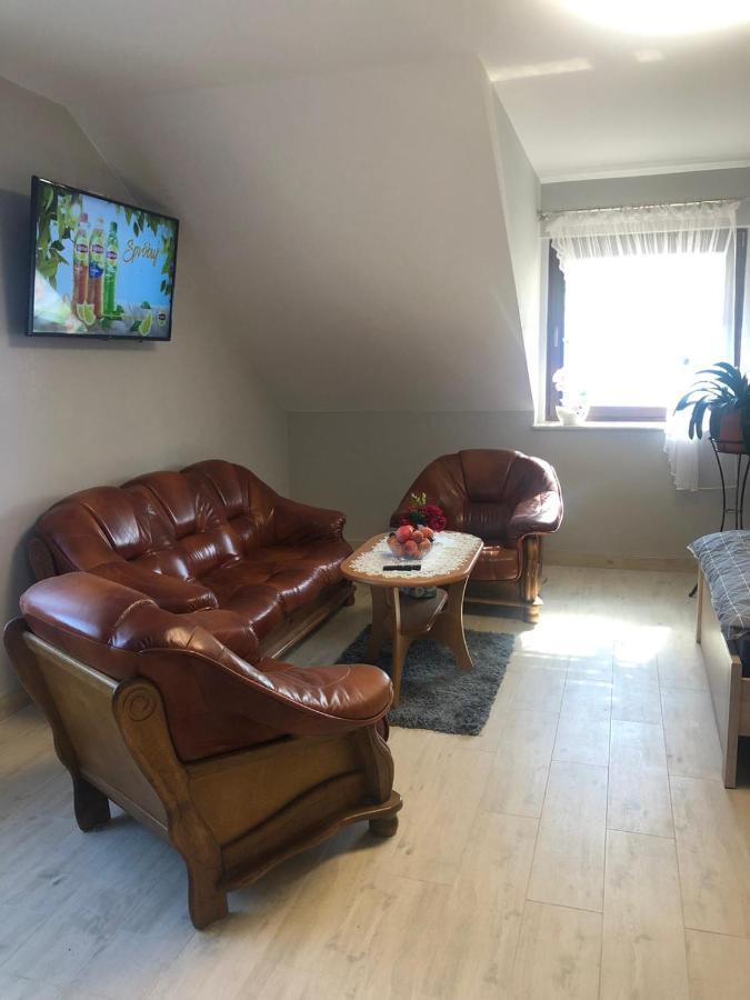 Apartamenty U Maksa Krzywcza Экстерьер фото
