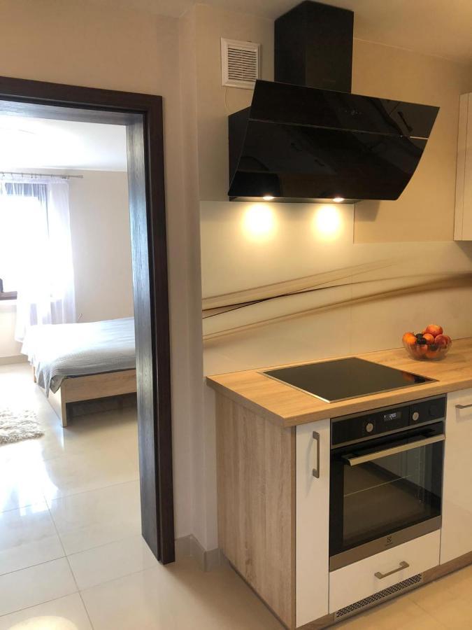 Apartamenty U Maksa Krzywcza Экстерьер фото
