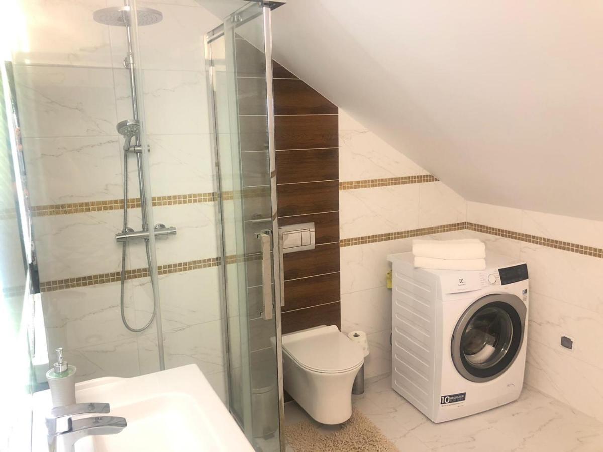 Apartamenty U Maksa Krzywcza Экстерьер фото