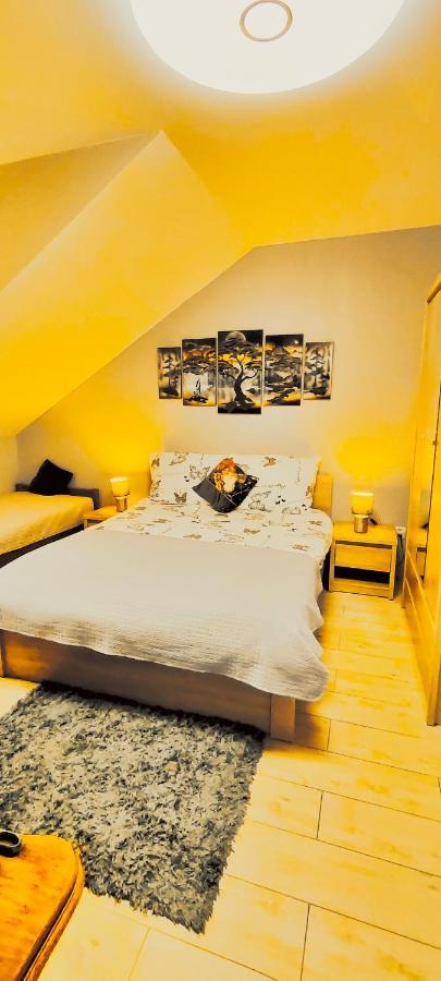 Apartamenty U Maksa Krzywcza Экстерьер фото