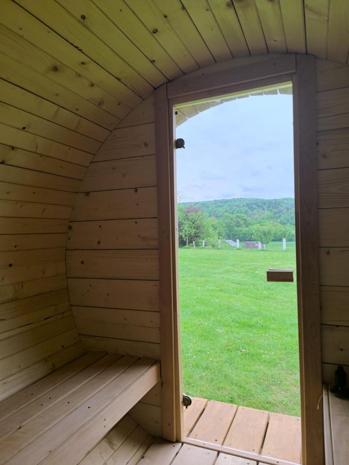 Apartamenty U Maksa Krzywcza Экстерьер фото